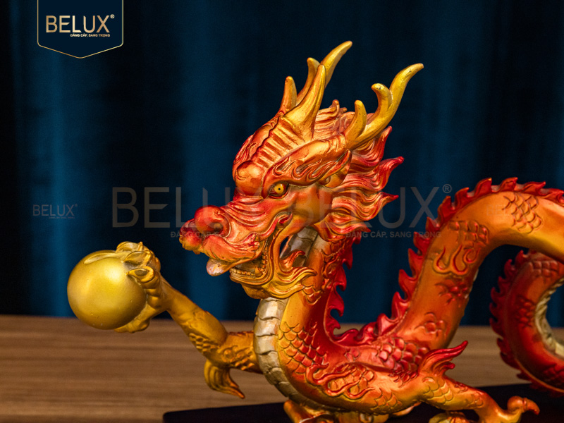 Tượng rồng ôm ngọc bằng đồng decor dài 36cm